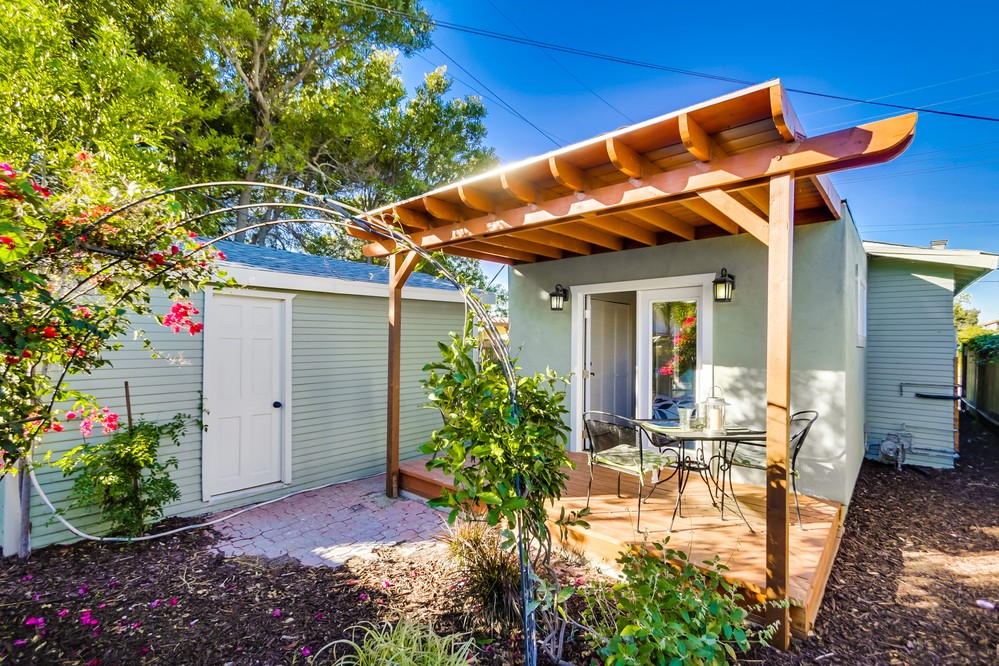 Virtual tour photo 34 of 39 for 3423 Monroe Avenue