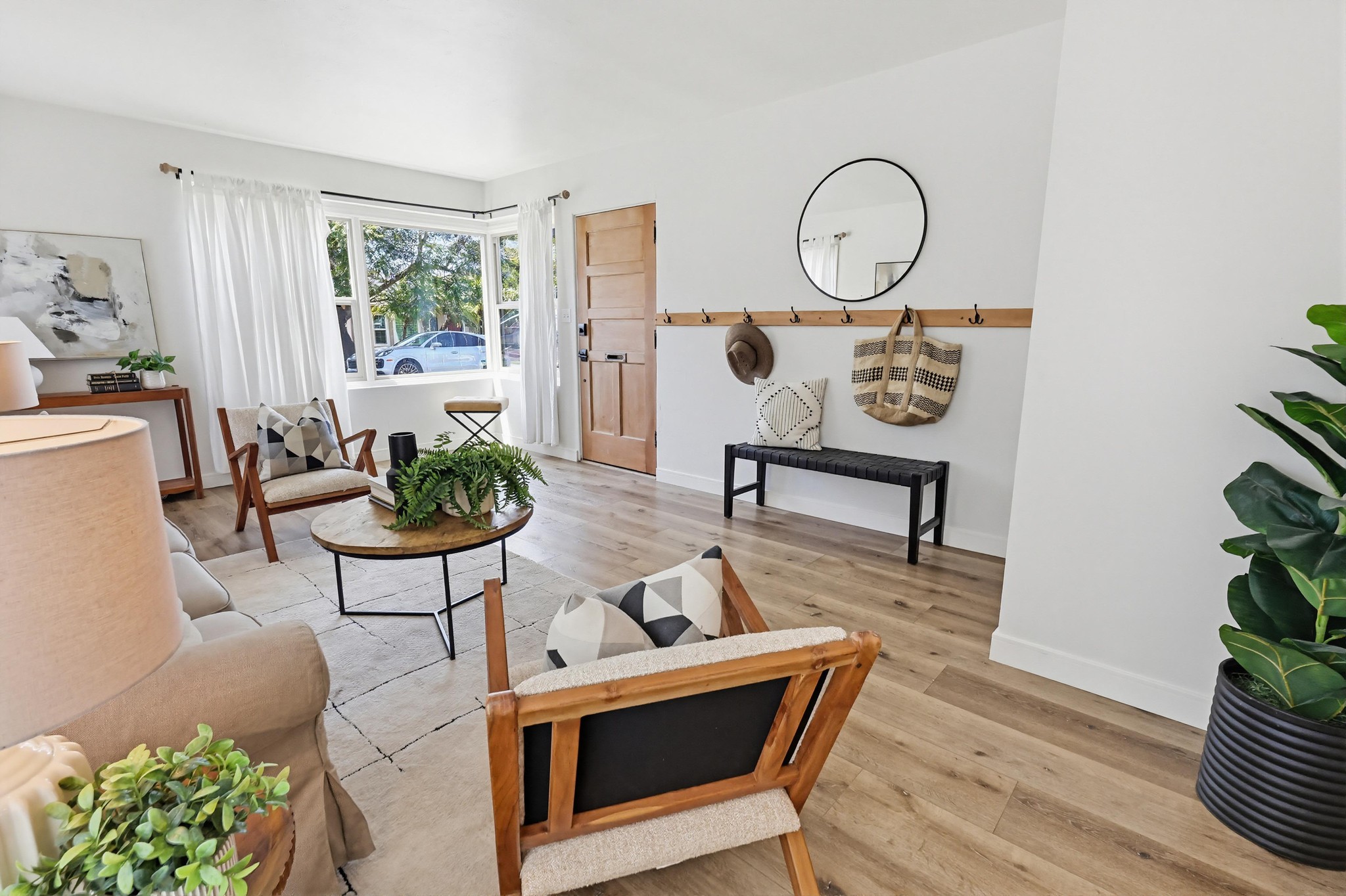 Virtual tour photo 10 of 71 for 3423 Wisteria Dr