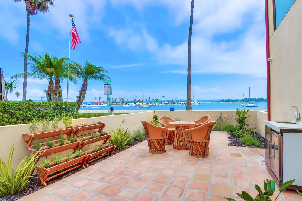 Virtual tour photo 4 of 61 for 3424 Bayside Walk