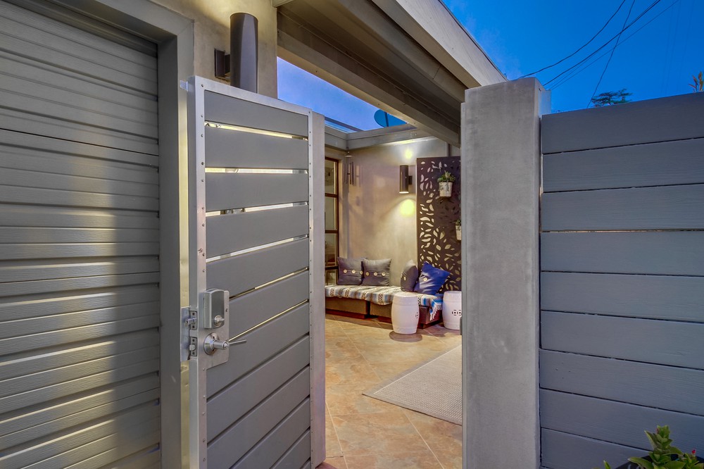 Virtual tour photo 5 of 67 for 3424 Hawk St