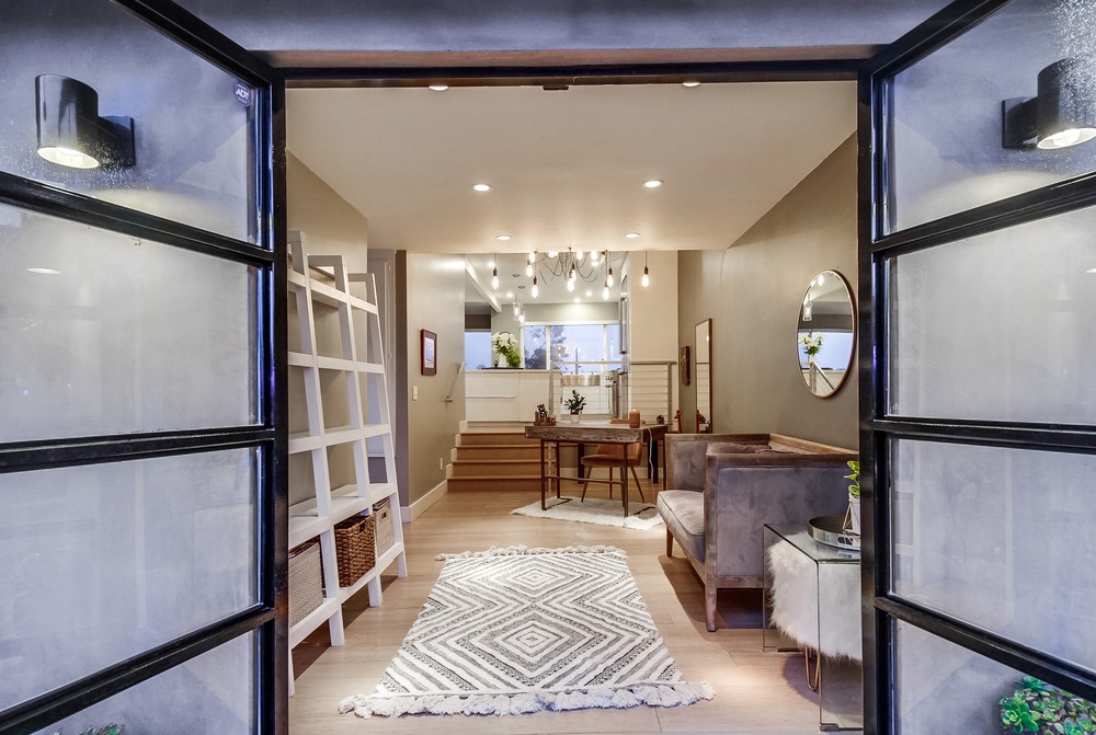 Virtual tour photo 10 of 67 for 3424 Hawk St