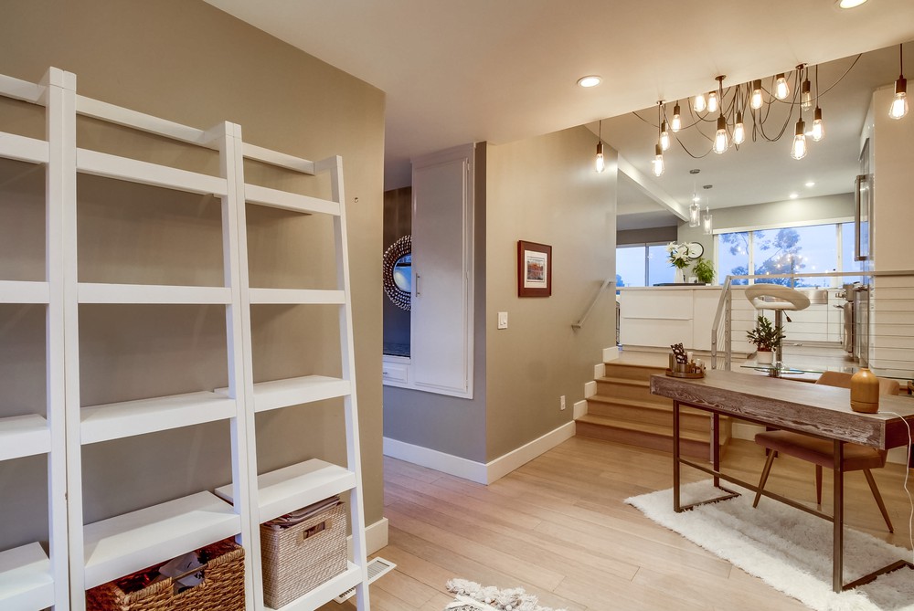Virtual tour photo 12 of 67 for 3424 Hawk St
