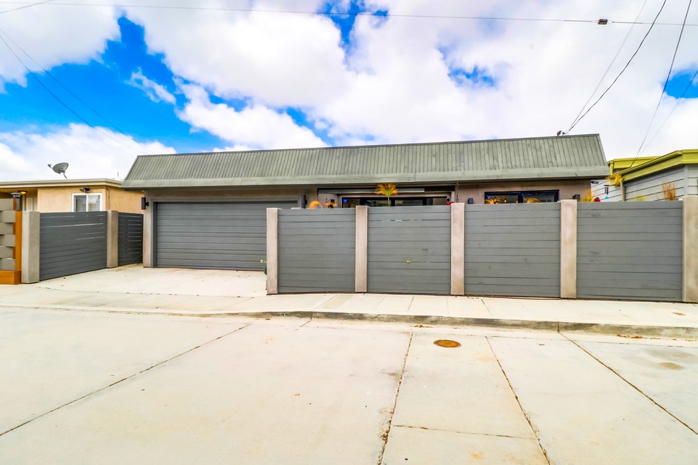 Virtual tour photo 3 of 57 for 3424 Hawk St