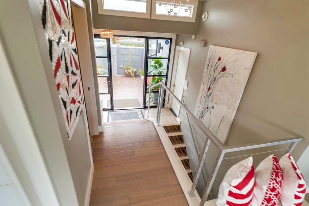 Virtual tour photo 11 of 57 for 3424 Hawk St