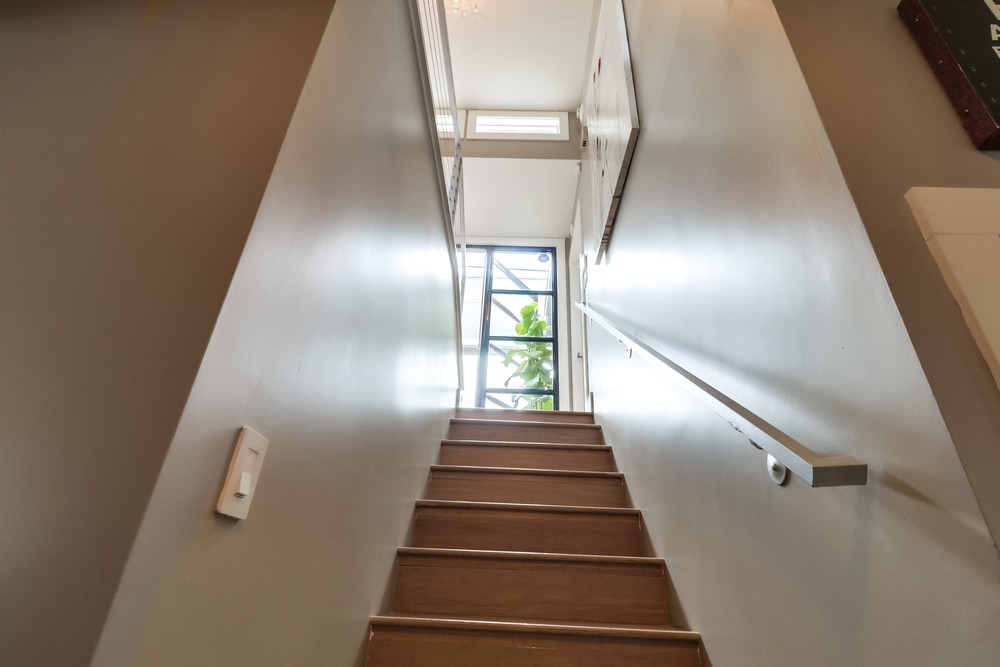 Virtual tour photo 37 of 57 for 3424 Hawk St