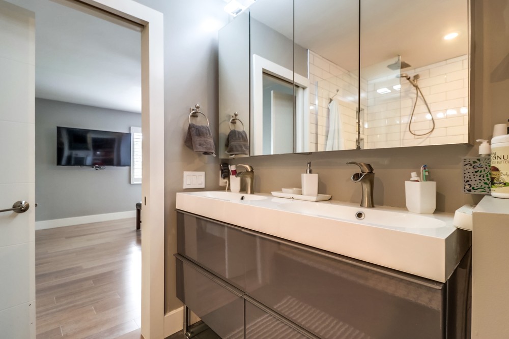 Virtual tour photo 47 of 57 for 3424 Hawk St