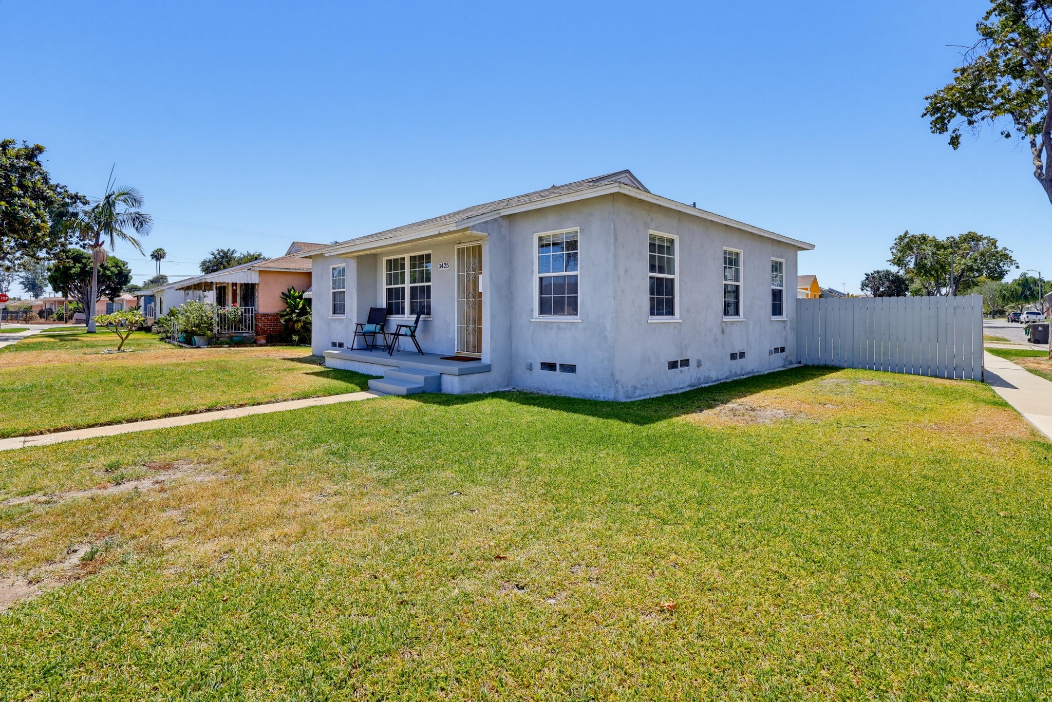 Virtual tour photo 6 of 62 for 3425 Gale Ave