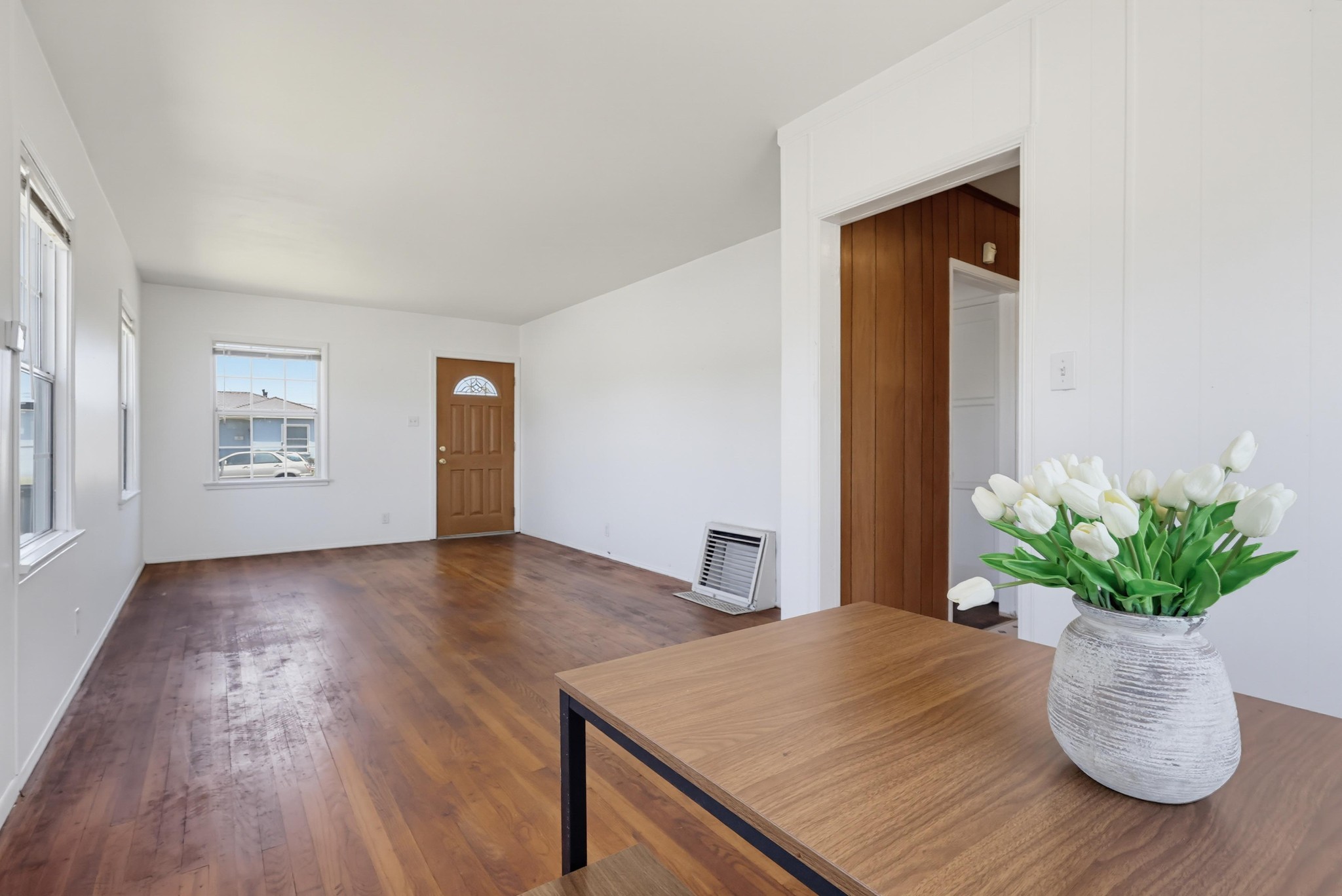 Virtual tour photo 16 of 62 for 3425 Gale Ave