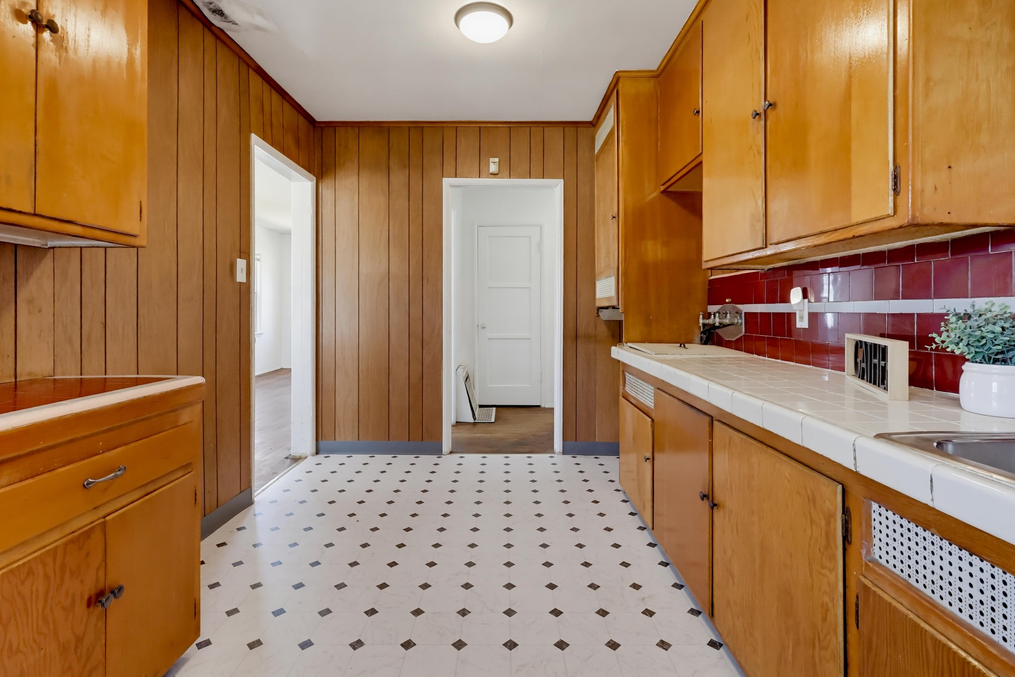 Virtual tour photo 23 of 62 for 3425 Gale Ave