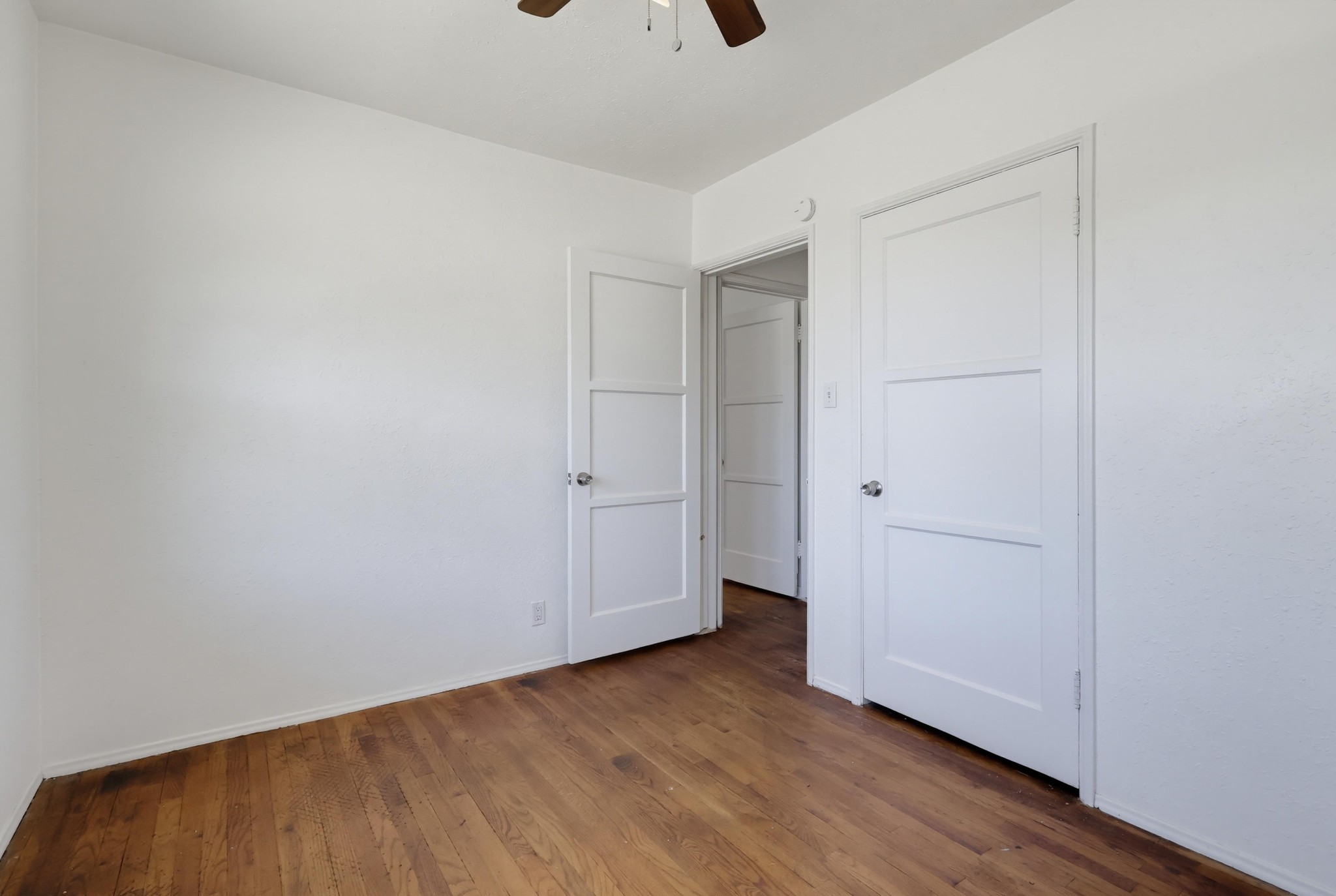 Virtual tour photo 42 of 62 for 3425 Gale Ave