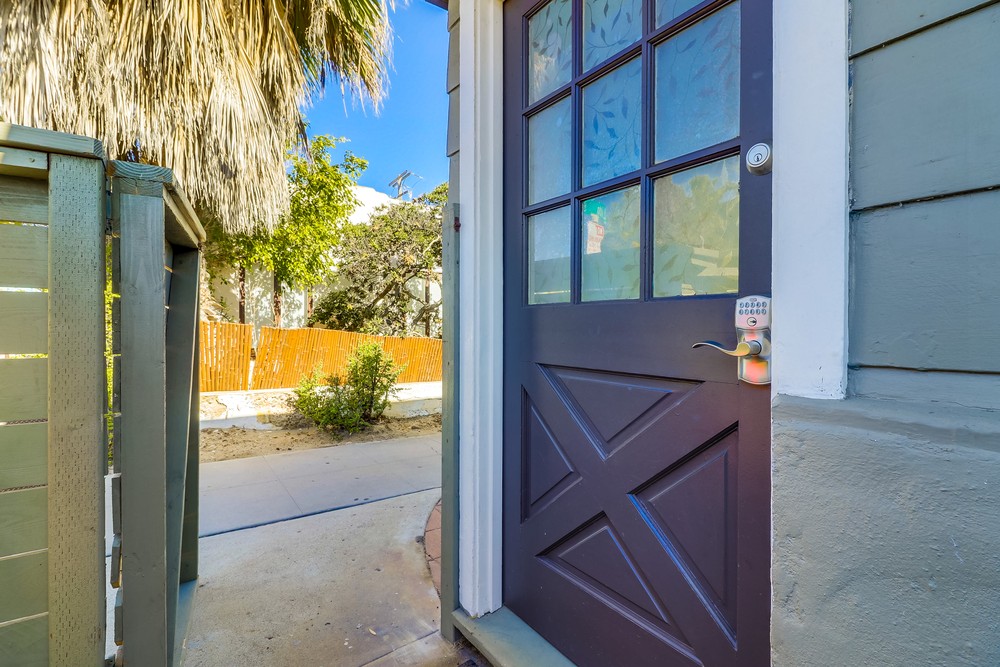 Virtual tour photo 8 of 32 for 3425 Mission Blvd