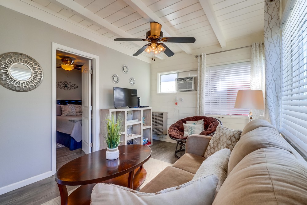 Virtual tour photo 13 of 32 for 3425 Mission Blvd