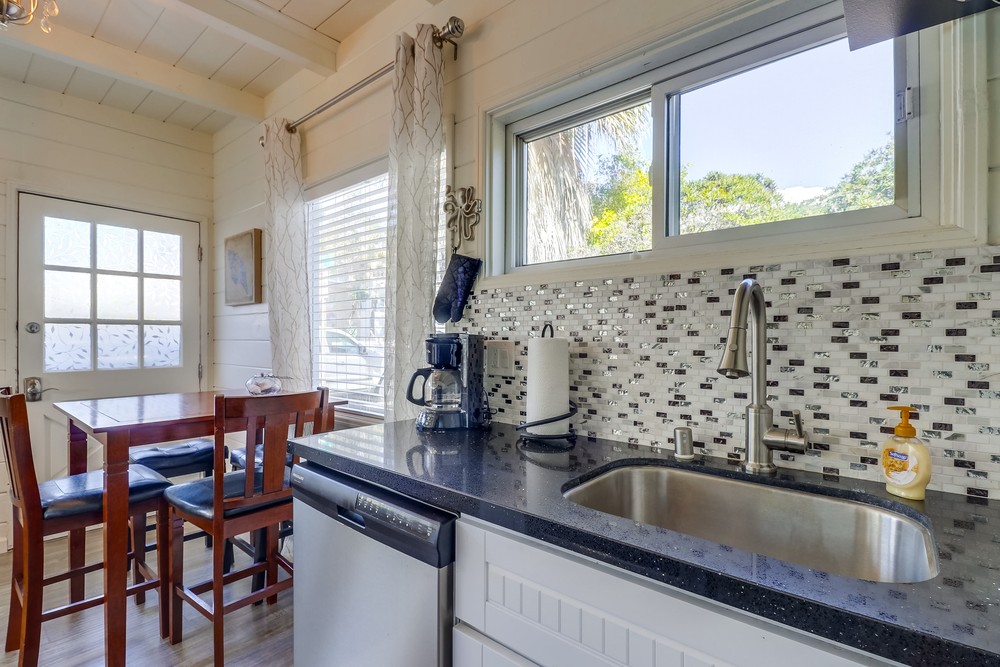 Virtual tour photo 21 of 32 for 3425 Mission Blvd