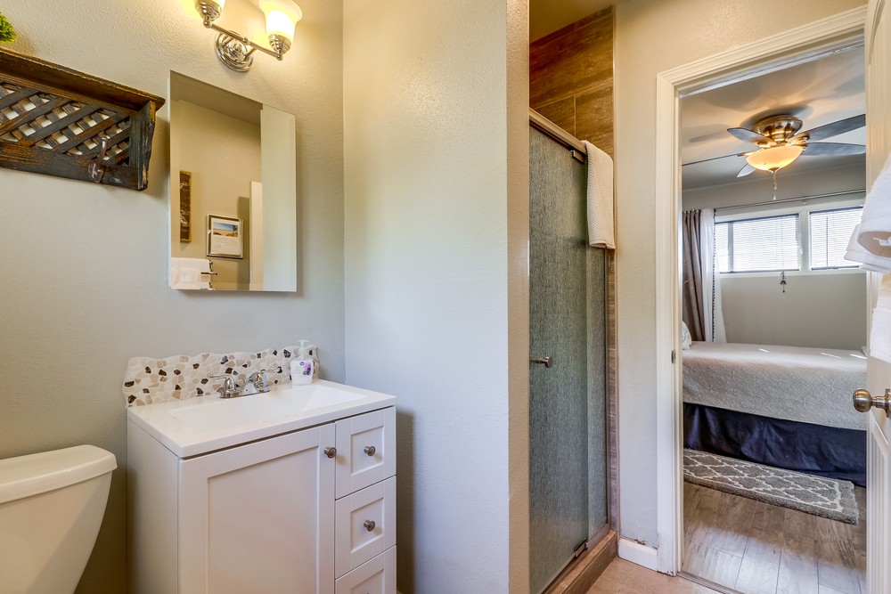 Virtual tour photo 30 of 32 for 3425 Mission Blvd