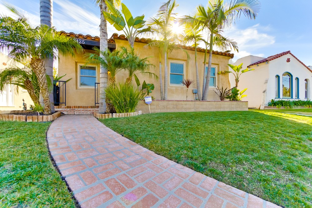 Virtual tour photo 6 of 36 for 3425 Palm St