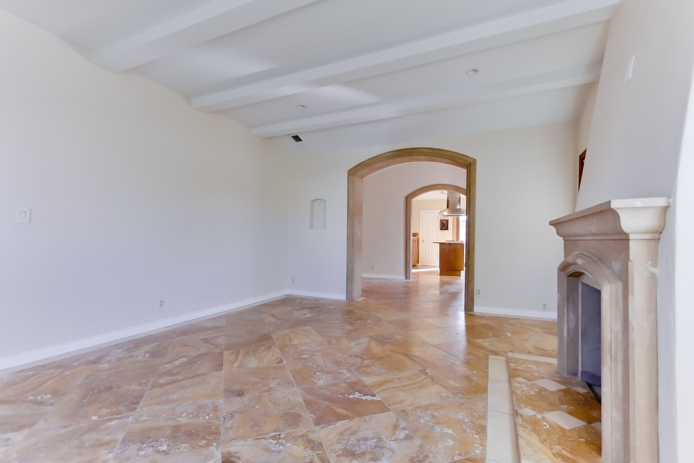 Virtual tour photo 10 of 36 for 3425 Palm St