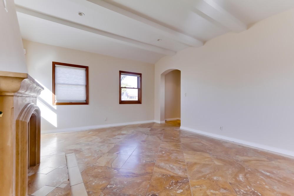 Virtual tour photo 11 of 36 for 3425 Palm St
