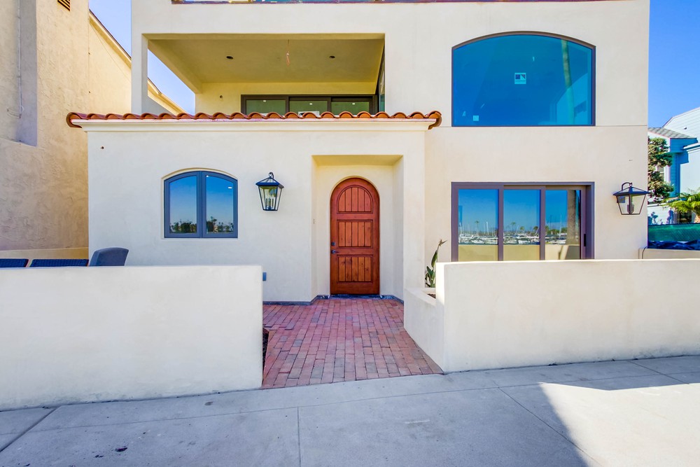 Virtual tour photo 1 of 52 for 3426 Bayside Walk