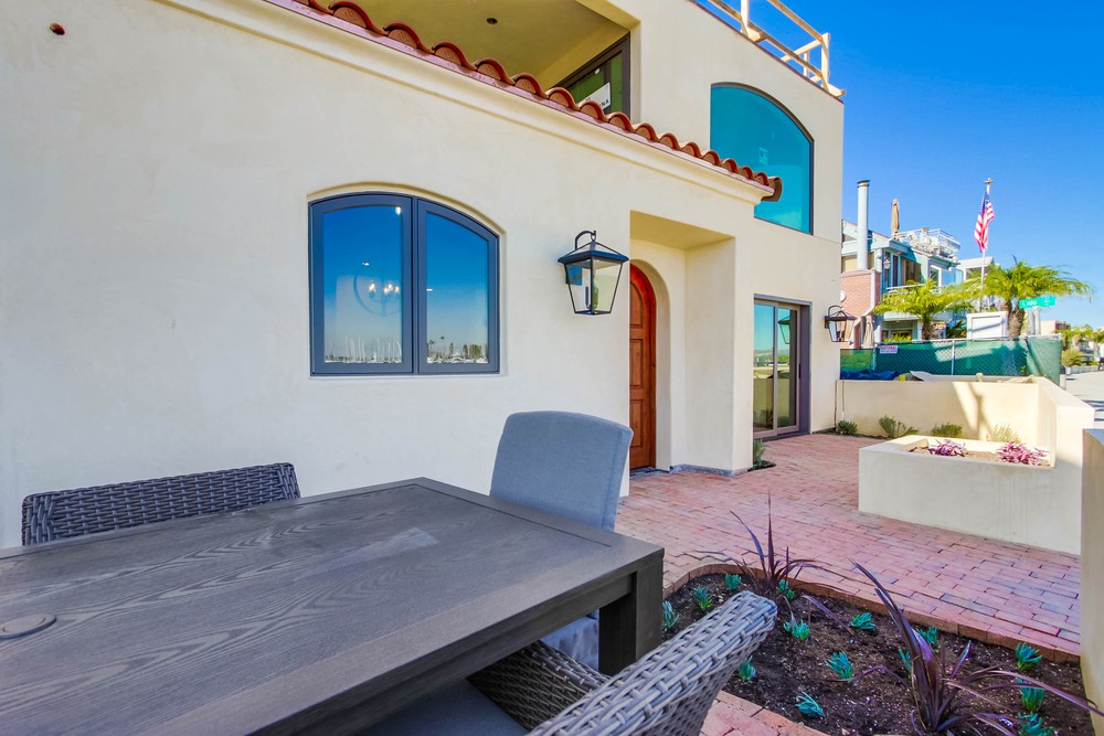 Virtual tour photo 5 of 52 for 3426 Bayside Walk