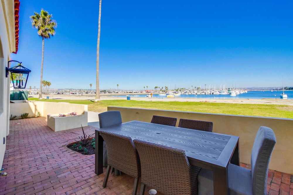 Virtual tour photo 6 of 52 for 3426 Bayside Walk