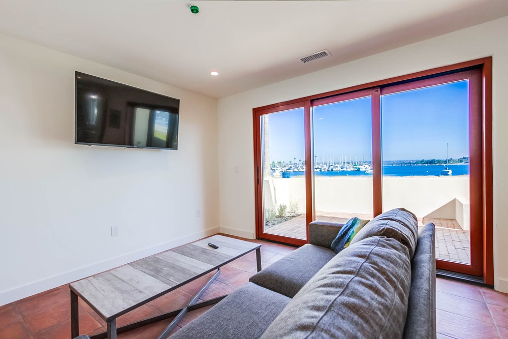 Virtual tour photo 15 of 52 for 3426 Bayside Walk