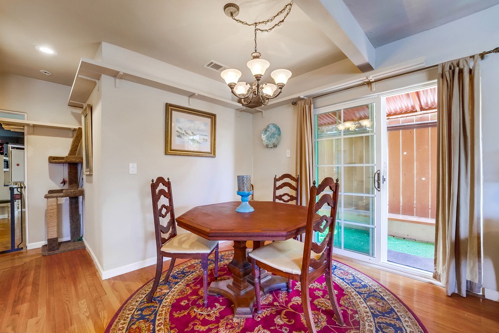 Virtual tour photo 14 of 50 for 3427 Redwood St