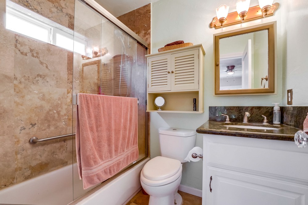 Virtual tour photo 34 of 50 for 3427 Redwood St