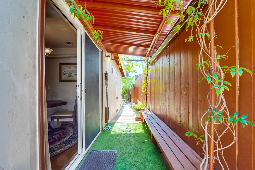 Virtual tour photo 36 of 50 for 3427 Redwood St
