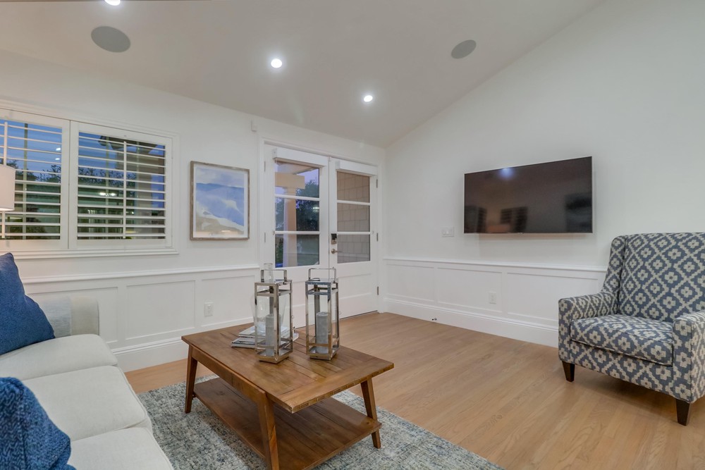 Virtual tour photo 27 of 76 for 3427 Sterne St