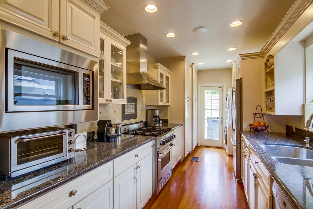 Virtual tour photo 20 of 48 for 3428 Curtis St