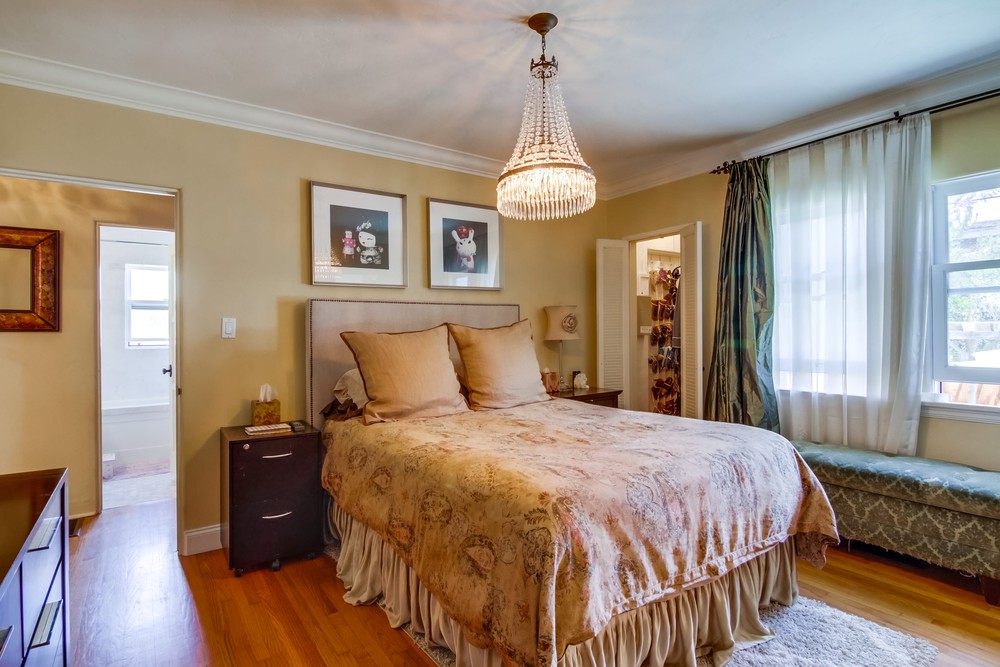 Virtual tour photo 28 of 48 for 3428 Curtis St