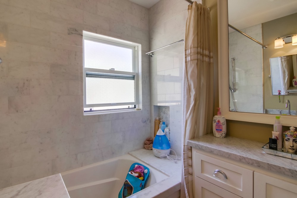 Virtual tour photo 39 of 48 for 3428 Curtis St