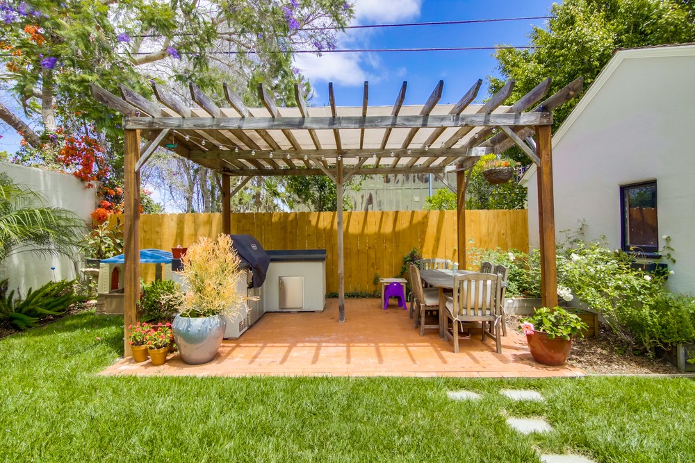 Virtual tour photo 44 of 48 for 3428 Curtis St