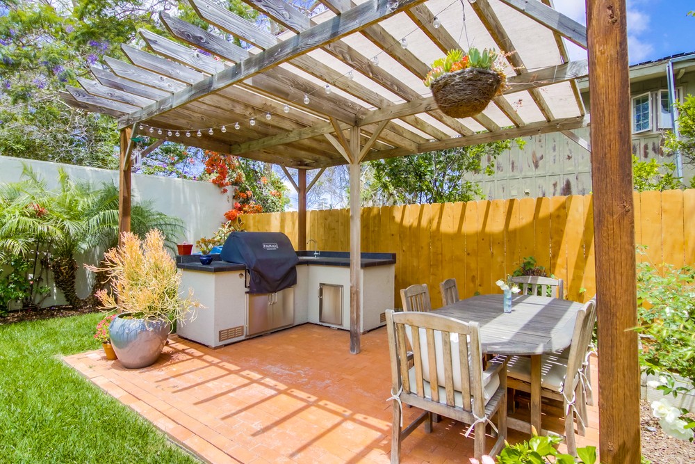 Virtual tour photo 45 of 48 for 3428 Curtis St
