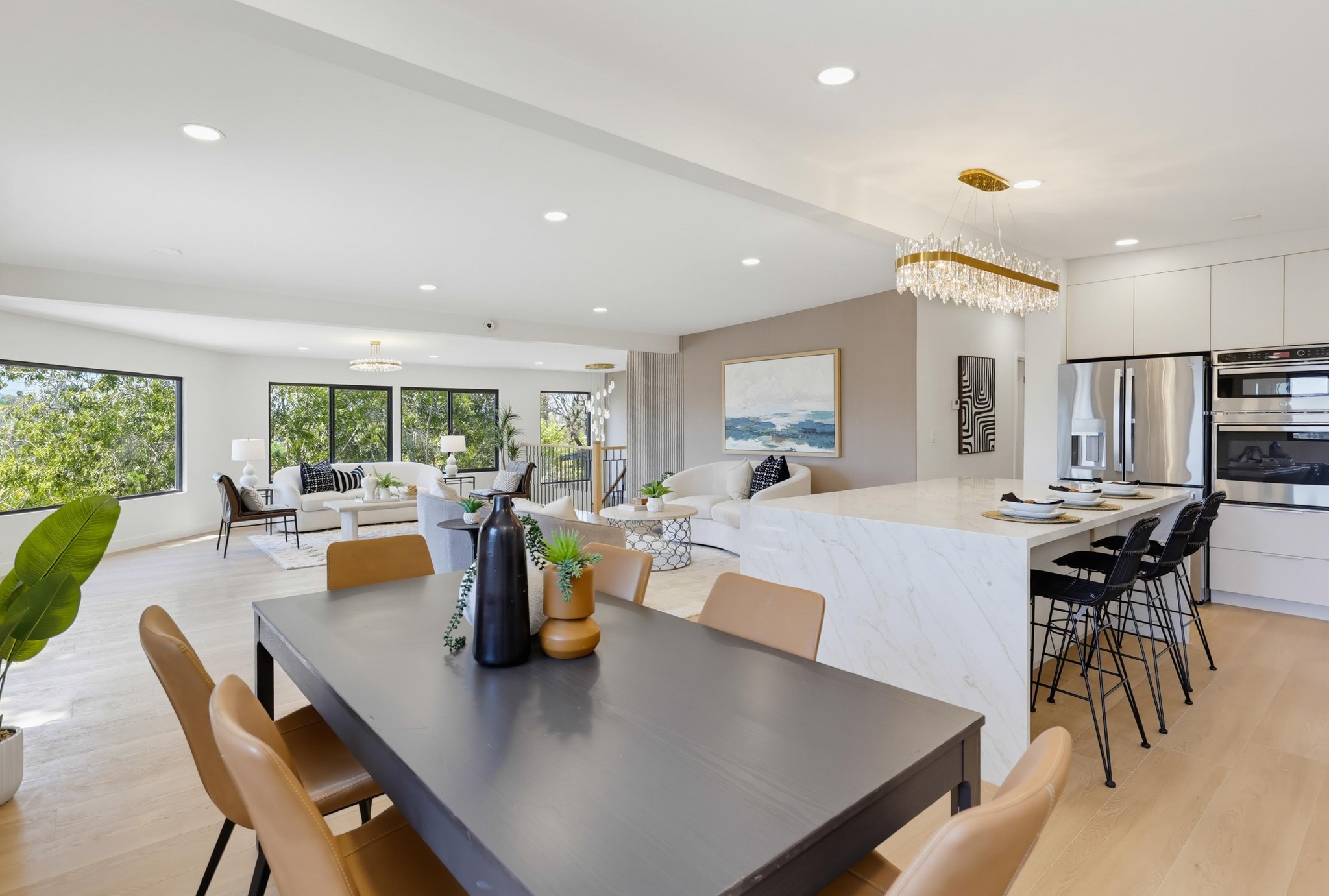 Virtual tour photo 33 of 83 for 3428 Quimby St