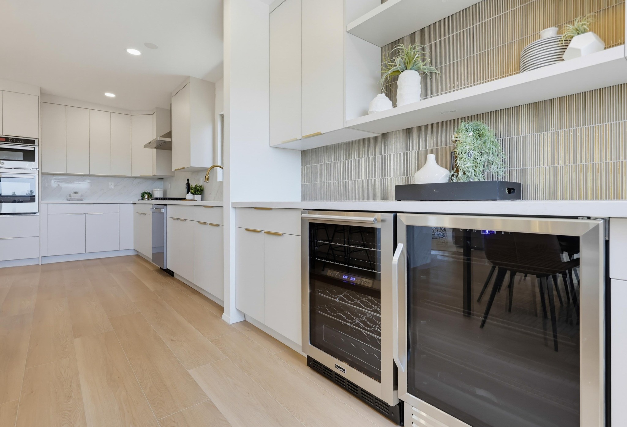Virtual tour photo 34 of 83 for 3428 Quimby St