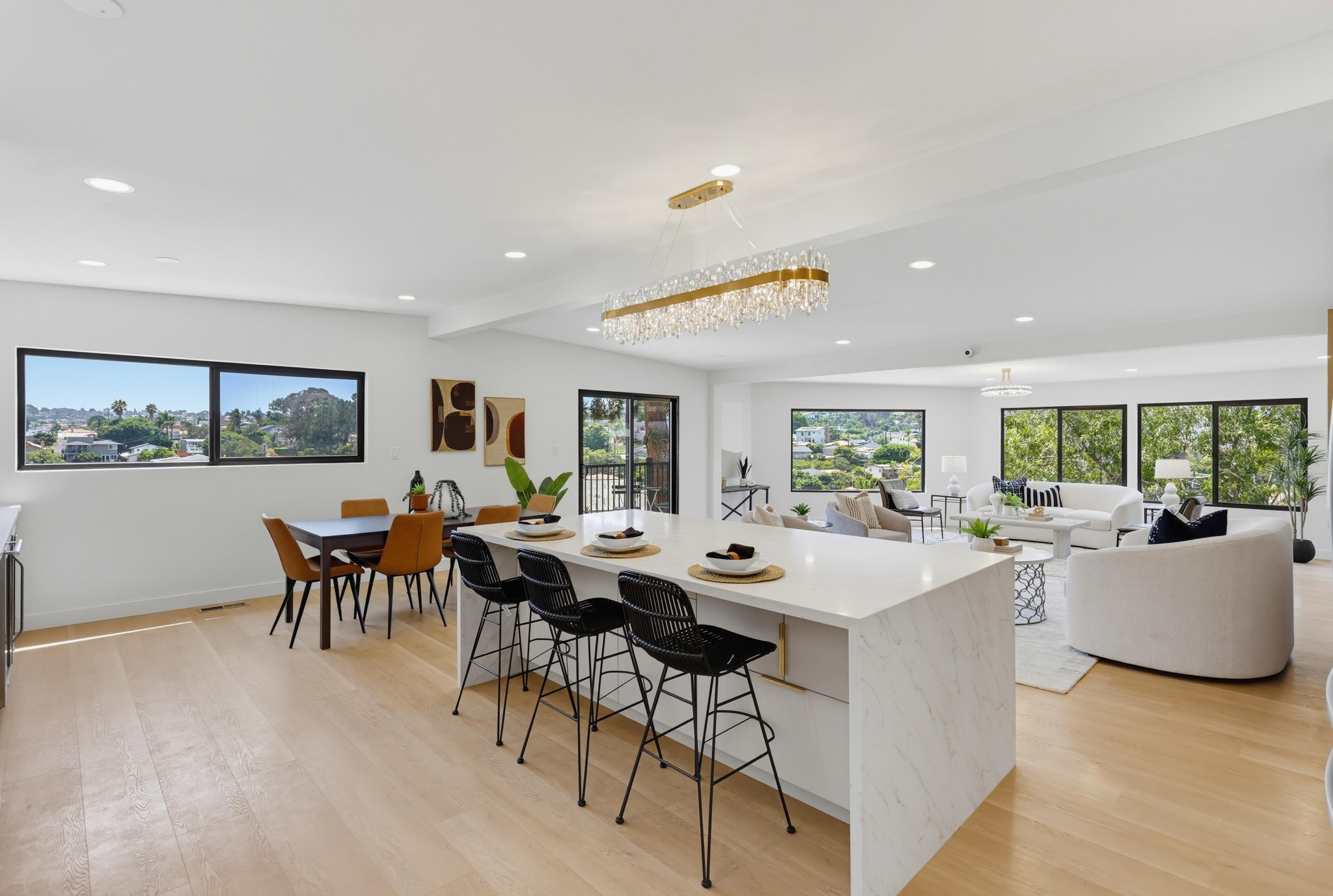Virtual tour photo 36 of 83 for 3428 Quimby St