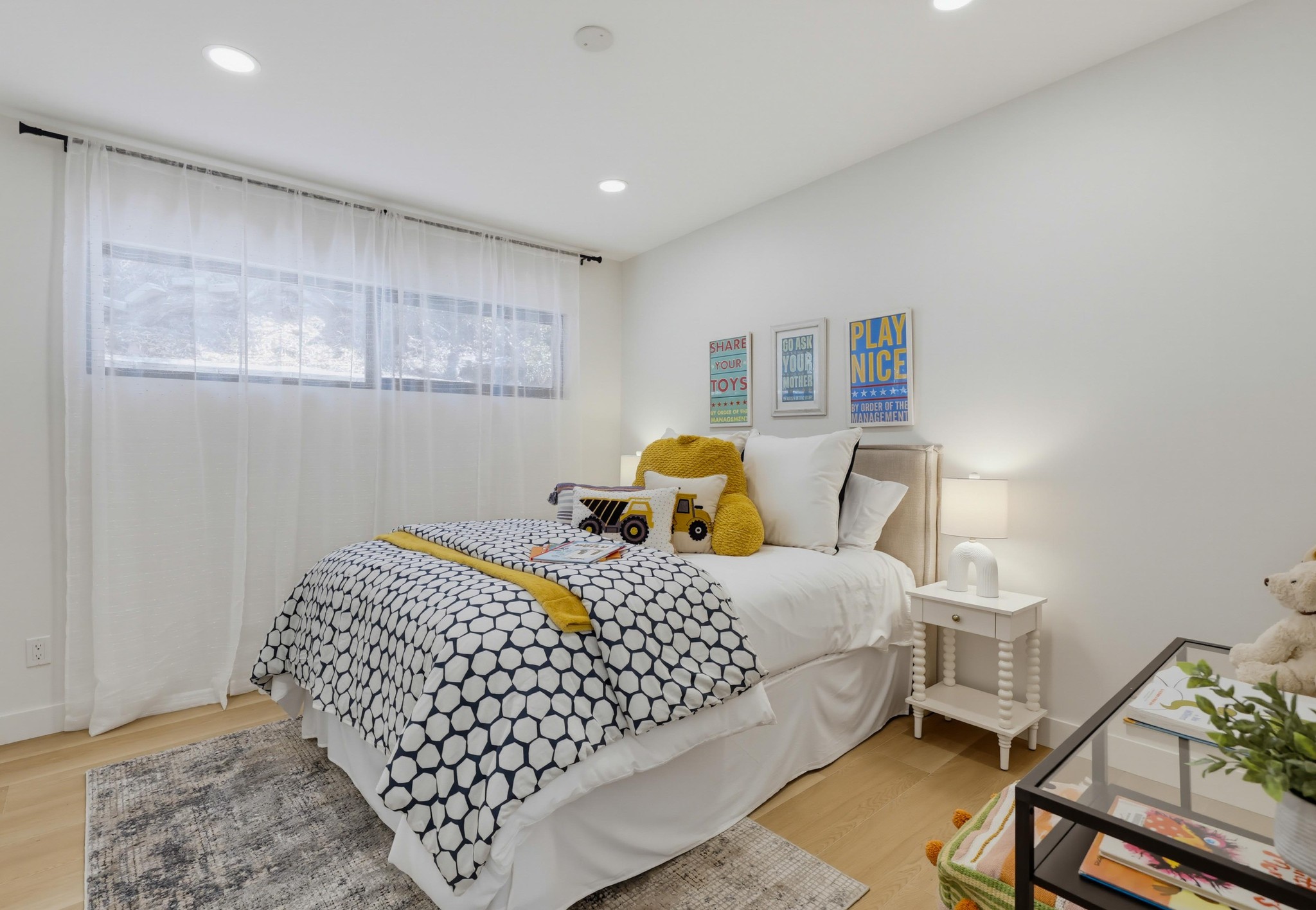 Virtual tour photo 42 of 83 for 3428 Quimby St