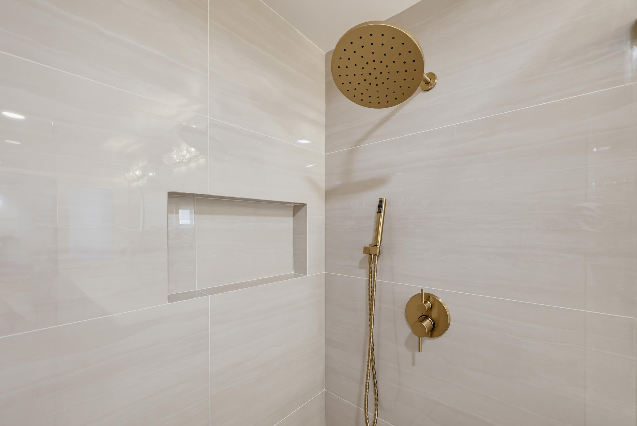 Virtual tour photo 56 of 83 for 3428 Quimby St