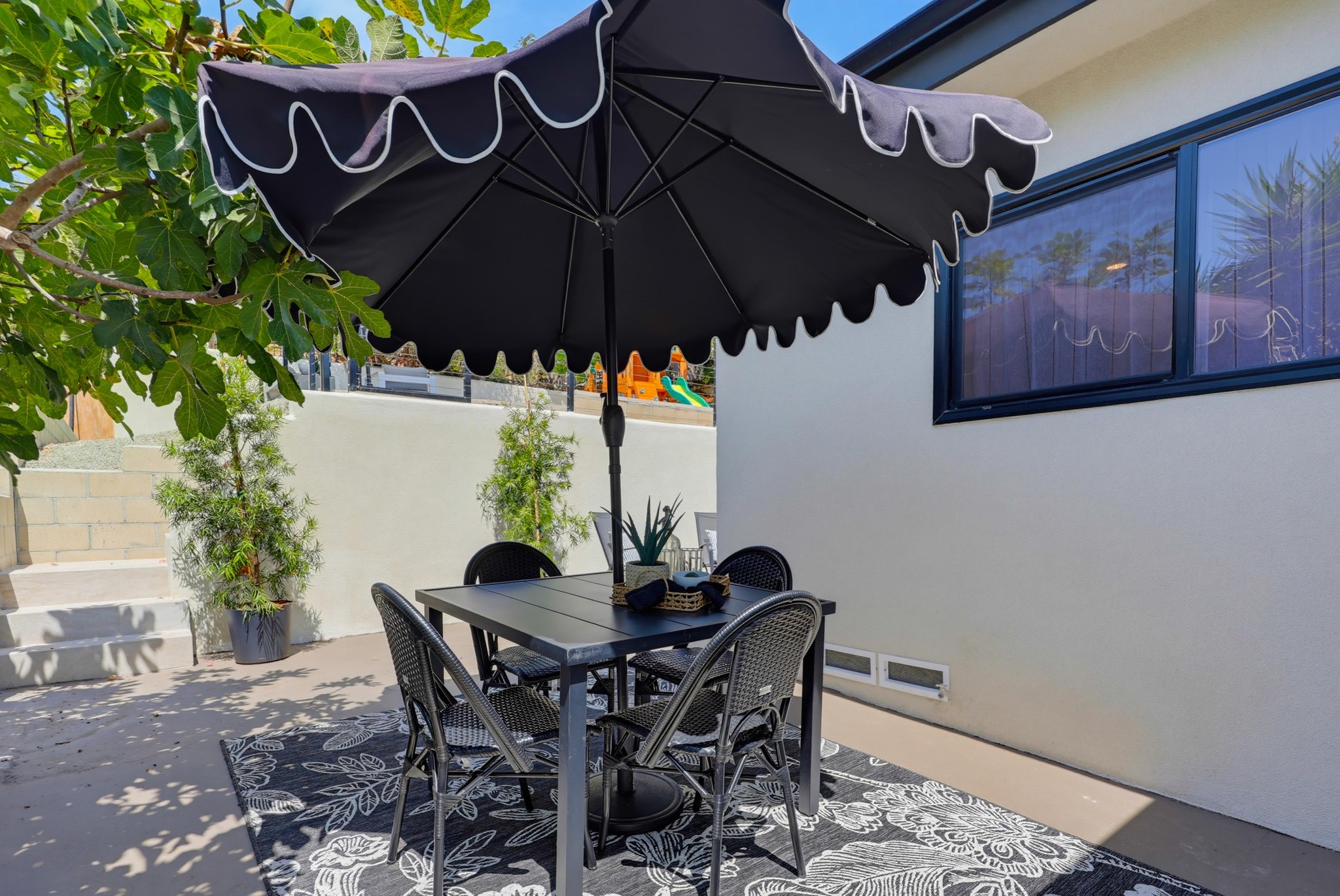 Virtual tour photo 61 of 83 for 3428 Quimby St