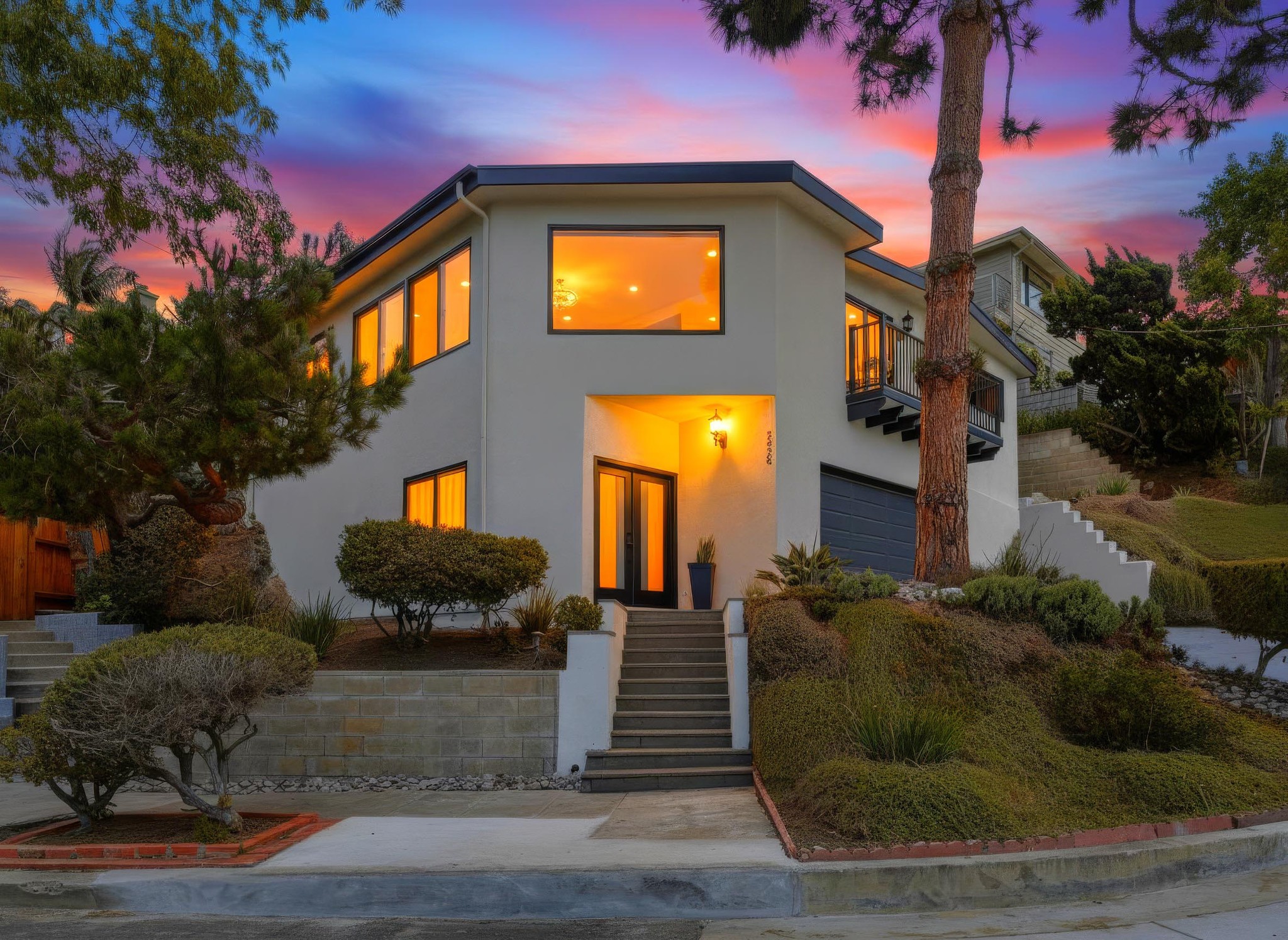 Virtual tour photo 83 of 83 for 3428 Quimby St