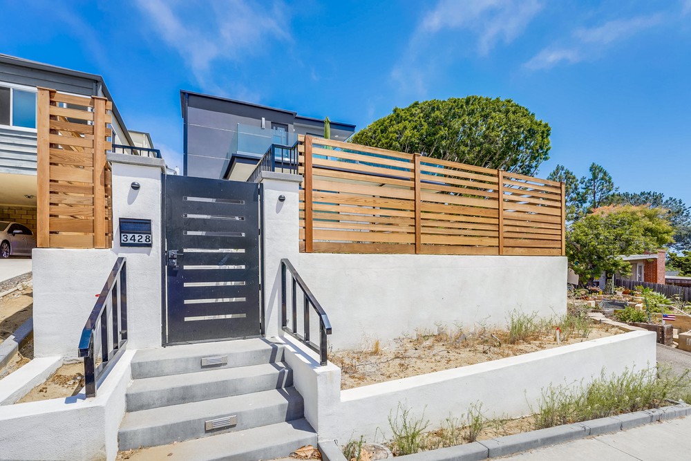 Virtual tour photo 6 of 53 for 3428 Talbot St
