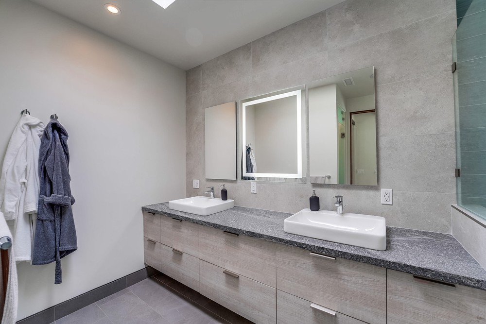 Virtual tour photo 42 of 53 for 3428 Talbot St