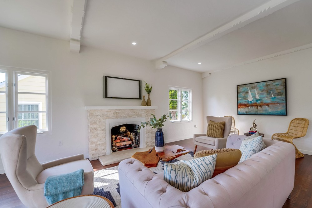 Virtual tour photo 10 of 80 for 3430 Yonge St