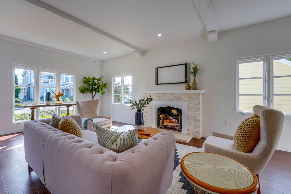 Virtual tour photo 13 of 80 for 3430 Yonge St