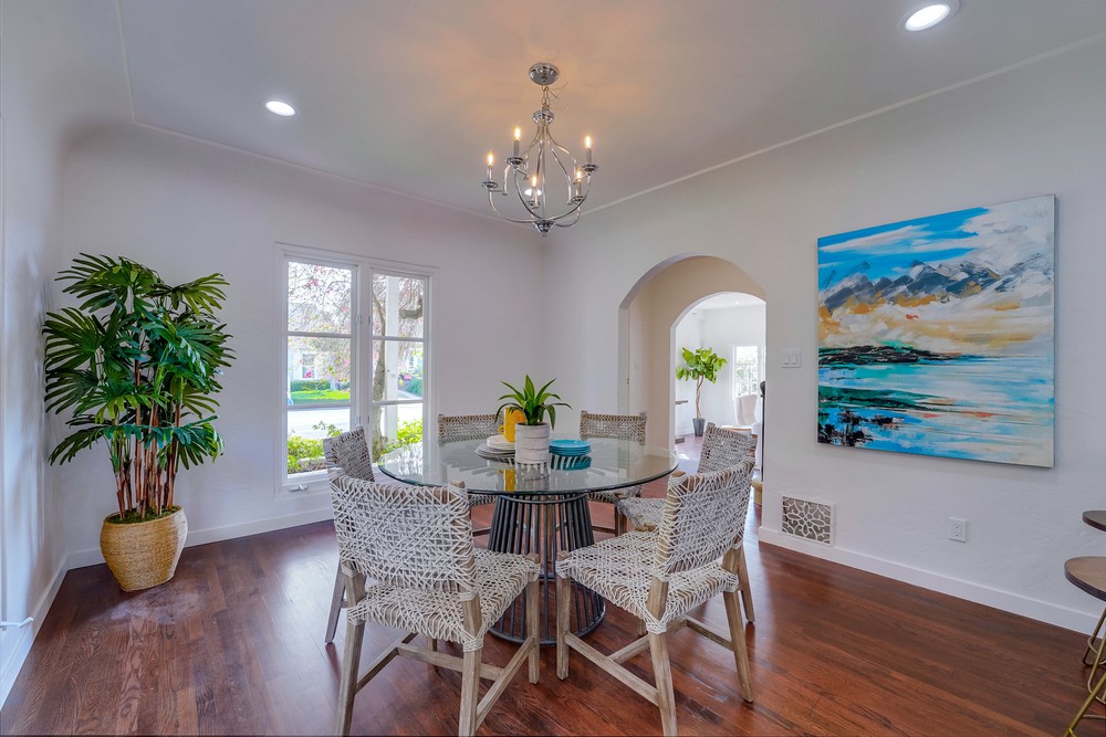 Virtual tour photo 20 of 80 for 3430 Yonge St