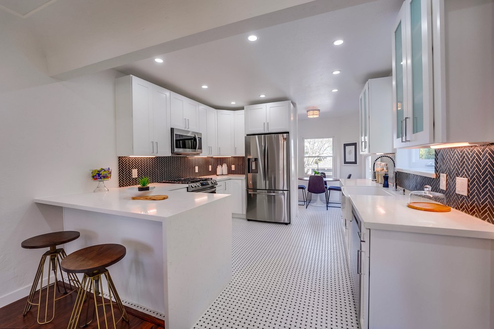 Virtual tour photo 24 of 80 for 3430 Yonge St