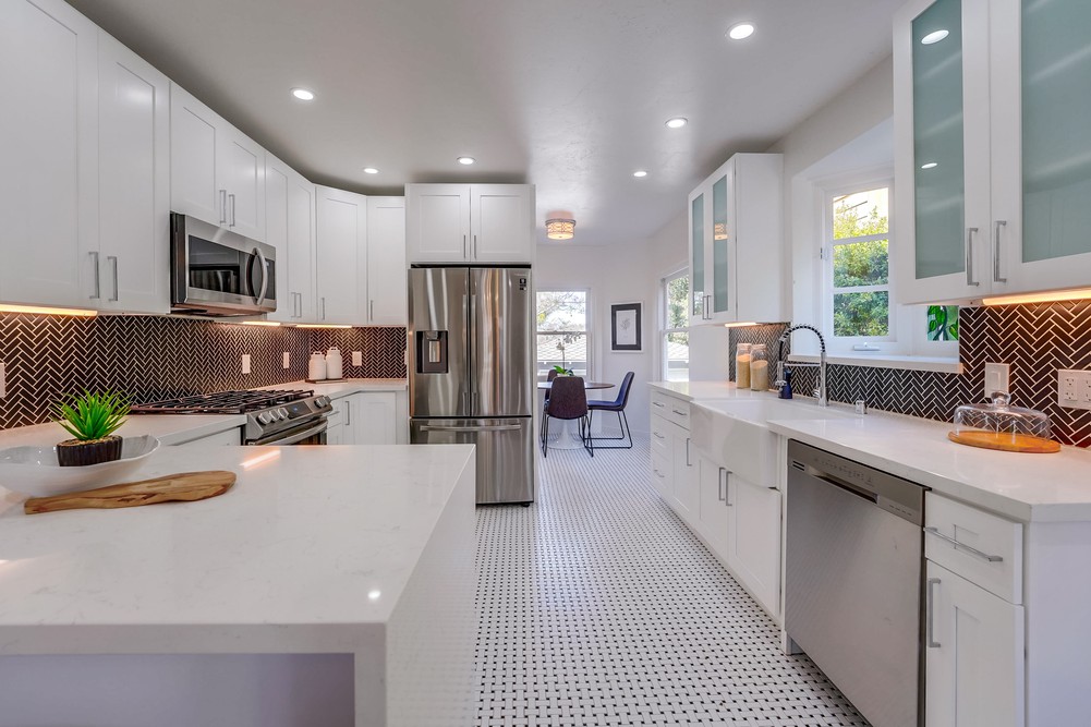 Virtual tour photo 26 of 80 for 3430 Yonge St