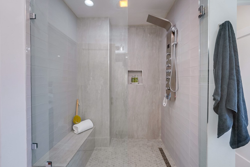 Virtual tour photo 48 of 80 for 3430 Yonge St