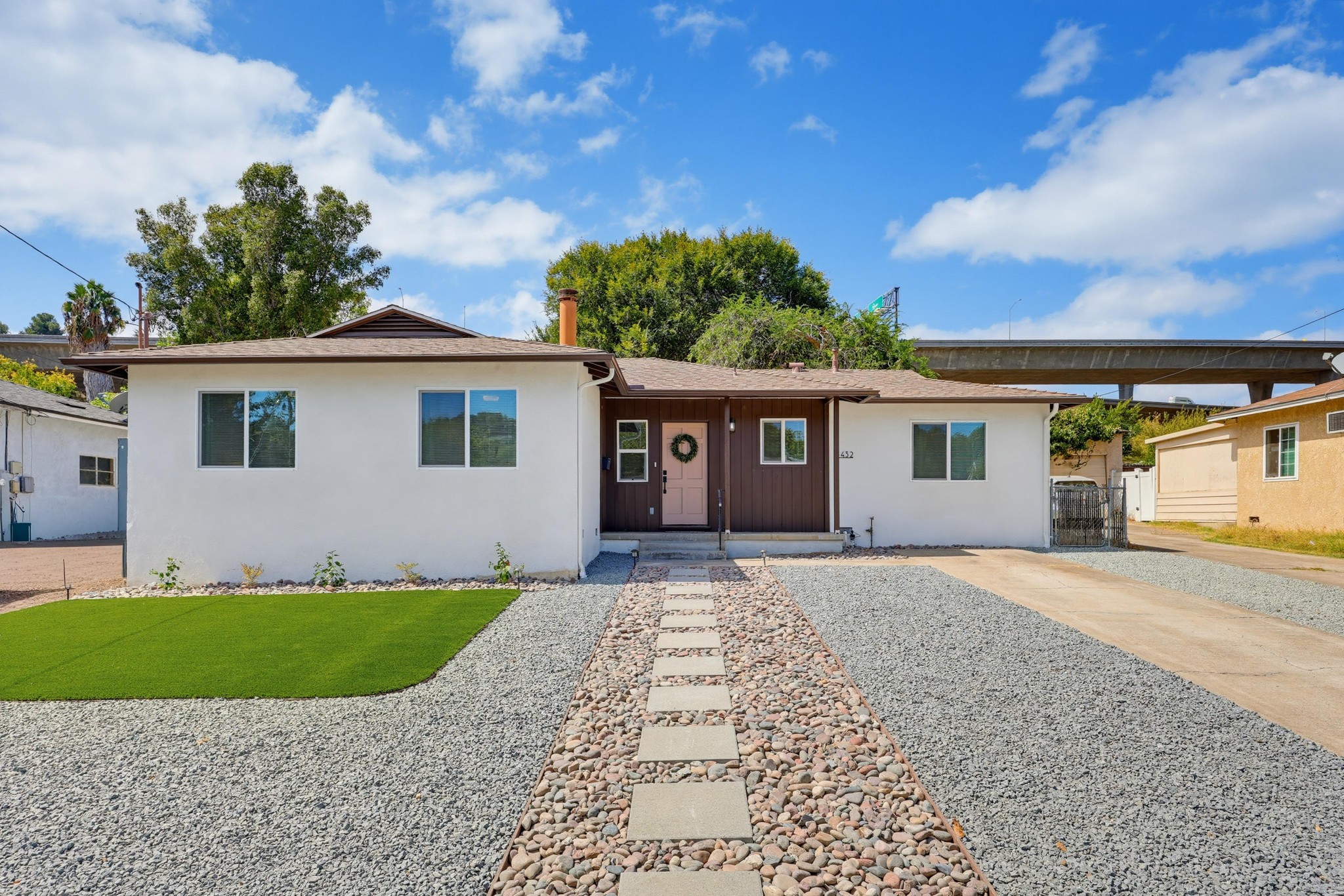 Virtual tour photo 4 of 58 for 3432 Par Dr